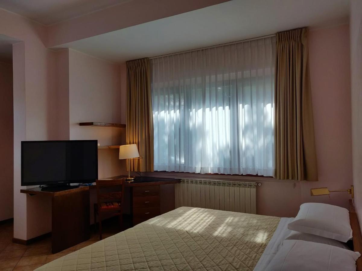 Hotel Capracotta Ngoại thất bức ảnh