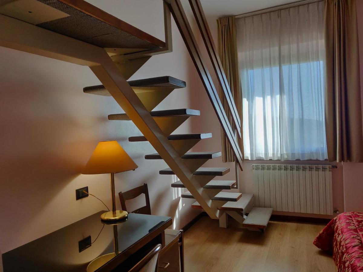 Hotel Capracotta Ngoại thất bức ảnh