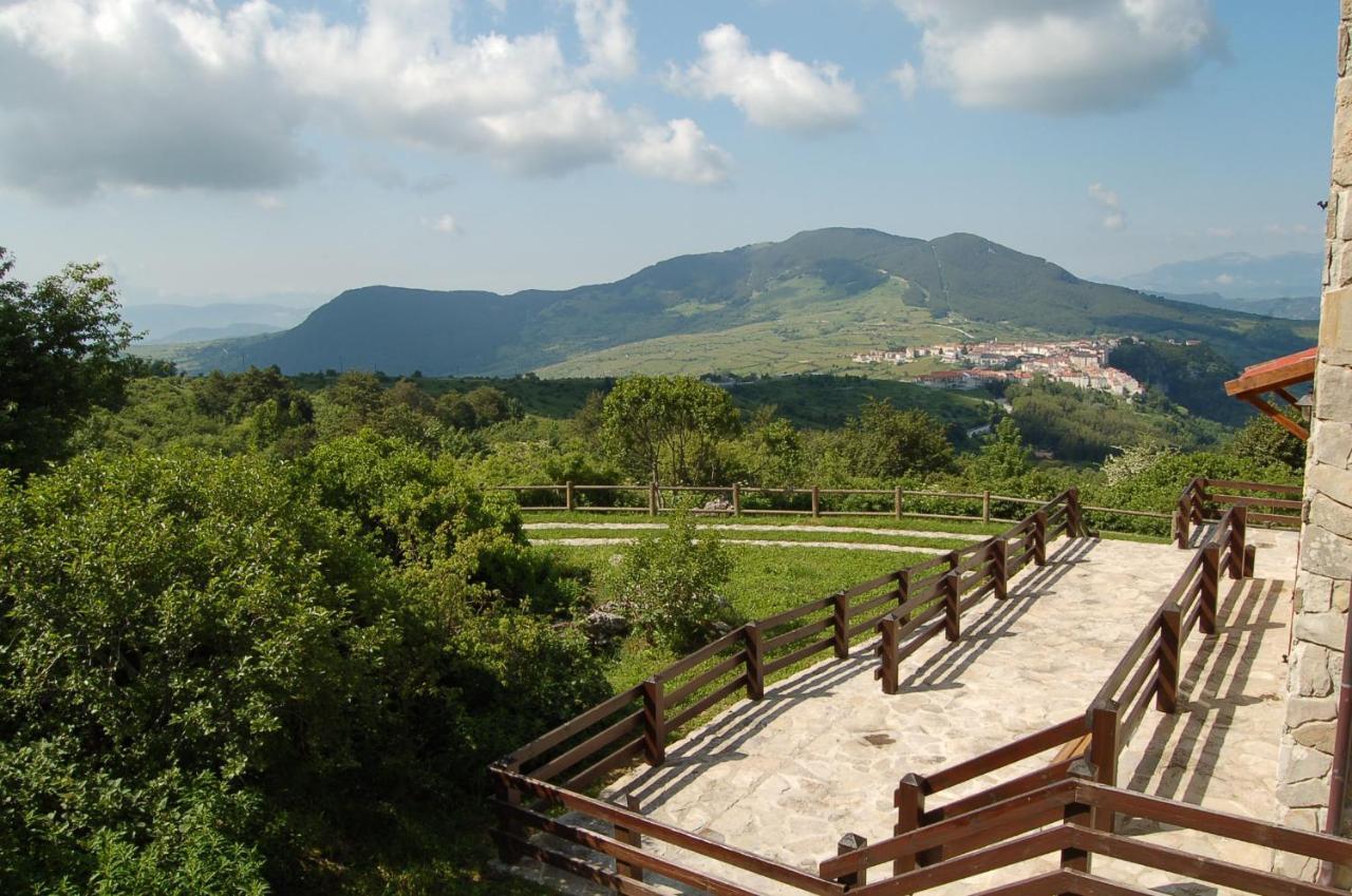 Hotel Capracotta Ngoại thất bức ảnh